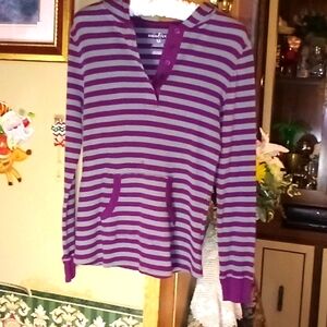 Mix & Co pullover top with hoodie